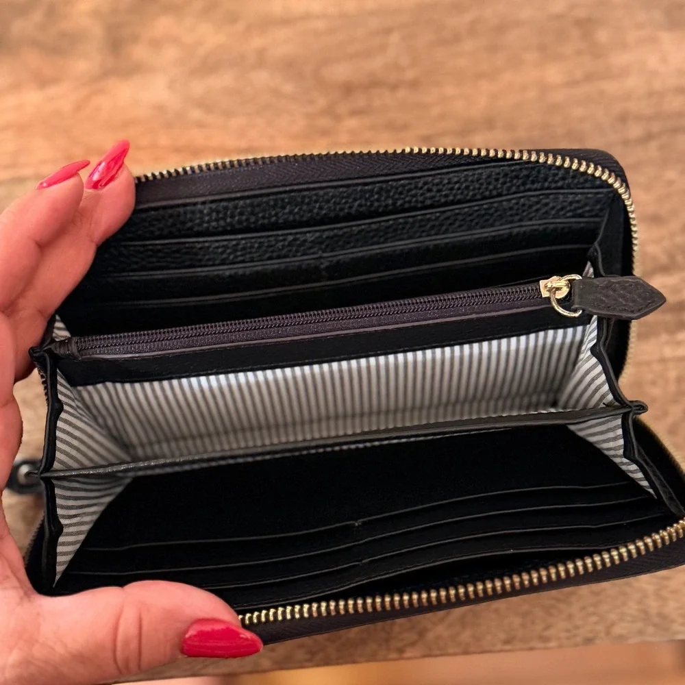 Lodis Audrey Black Pebbled Leather Zip‎ Around Wallet Organizer RFID Minimalist